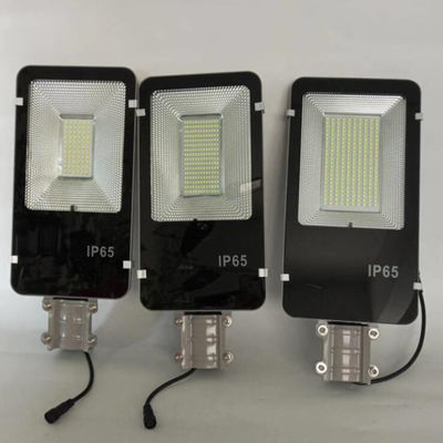 10W ~ 360W 도로 및 주차장용 2개의 태양광 가로등, 태양광 패널 및 리튬 배터리 포함