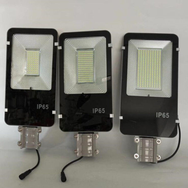 10W ~ 360W 도로 및 주차장용 2개의 태양광 가로등, 태양광 패널 및 리튬 배터리 포함